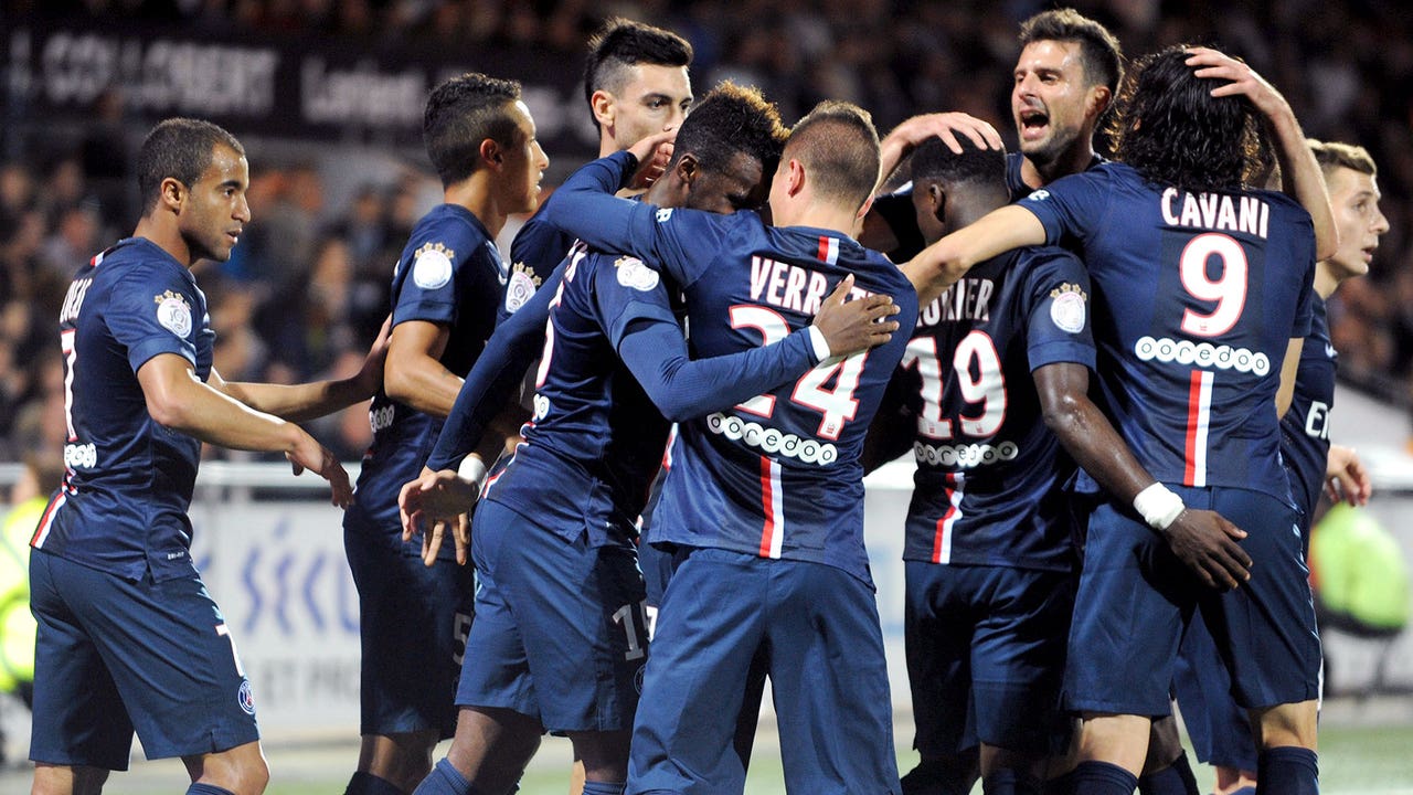 Cavani inspires comeback win for Paris Saint-Germain at Lorient